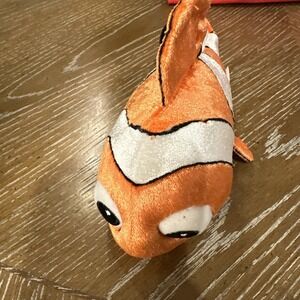 DISNEY FINDING‎ NEMO STUFFED PLUSH TOY (PRE-OWNED)